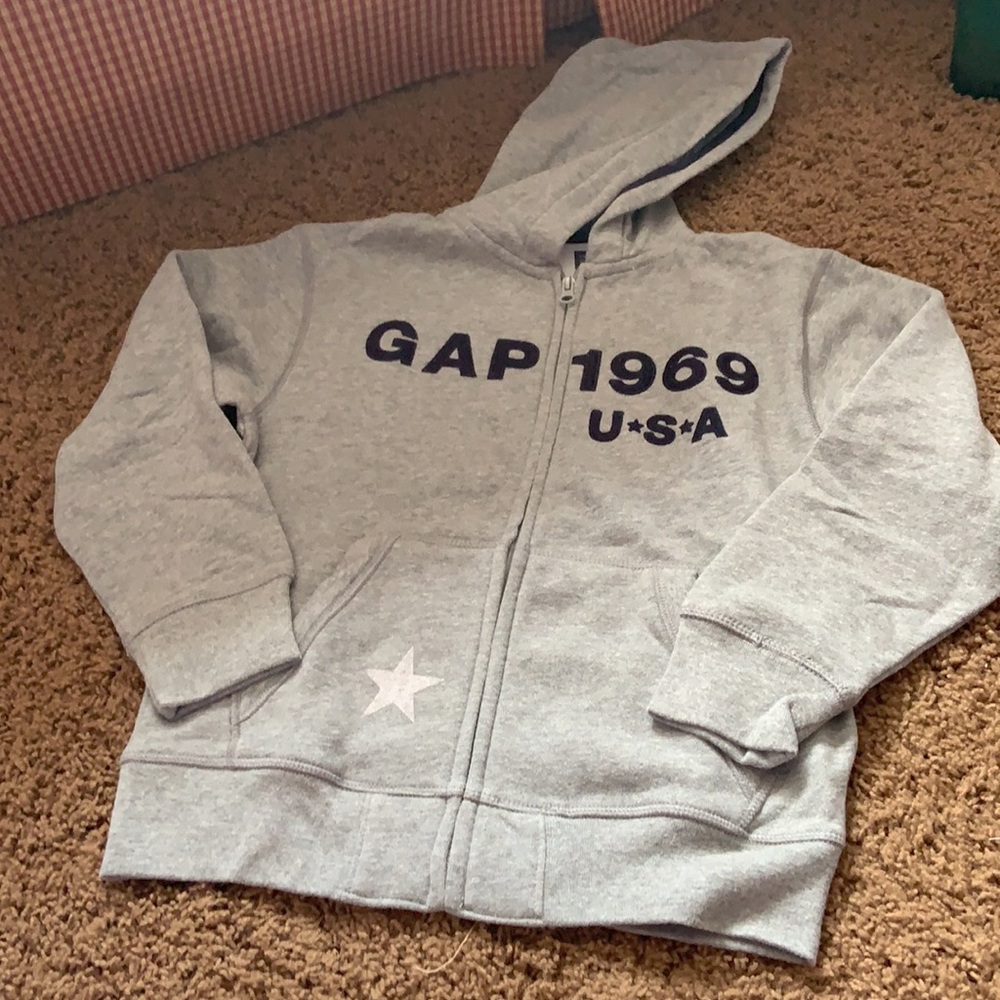 Sweatshirts - Picture 2 of 3
